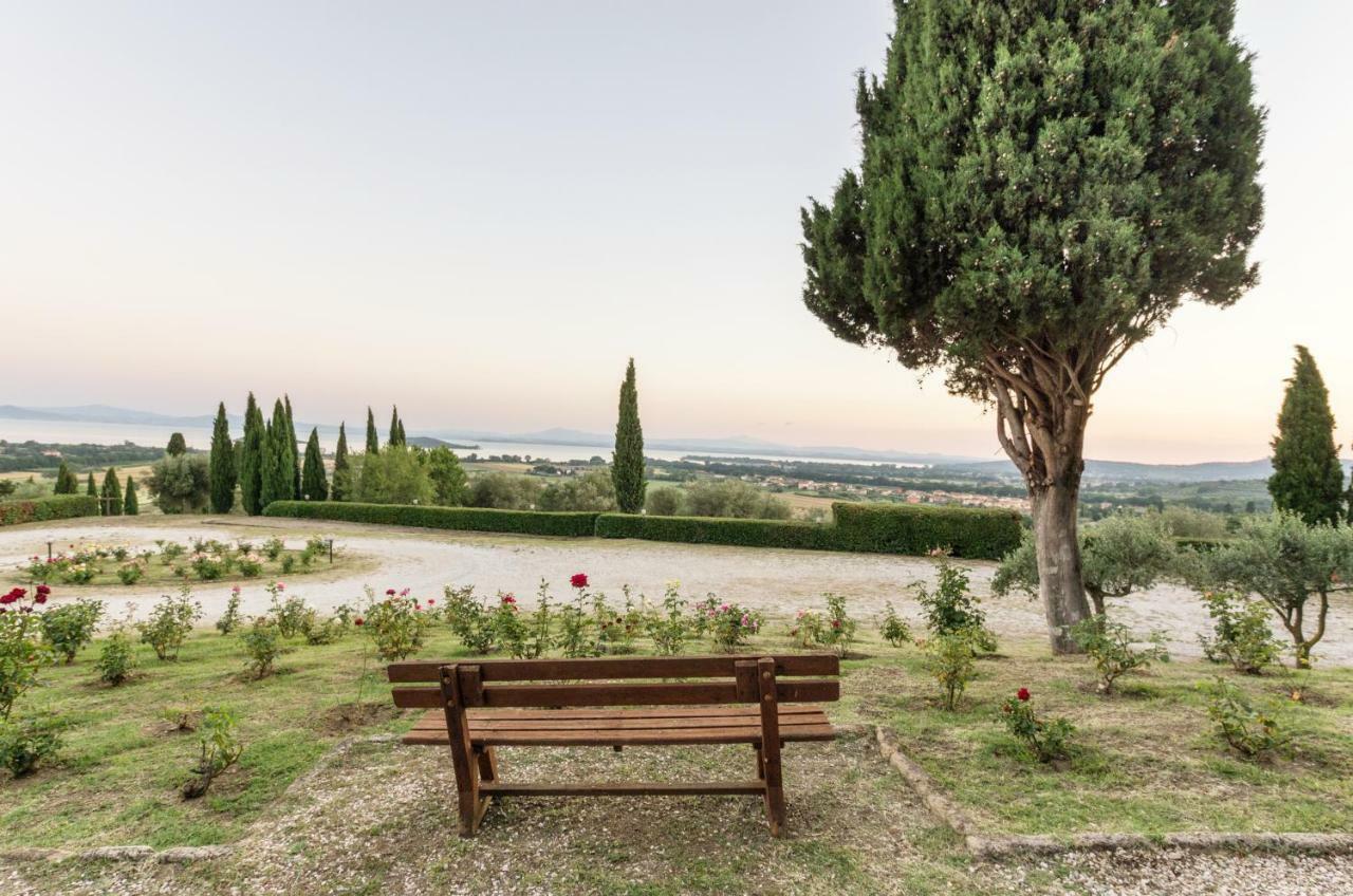 מלון פסיניאנו סול טרסימנו Relais Borgo Torale מראה חיצוני תמונה