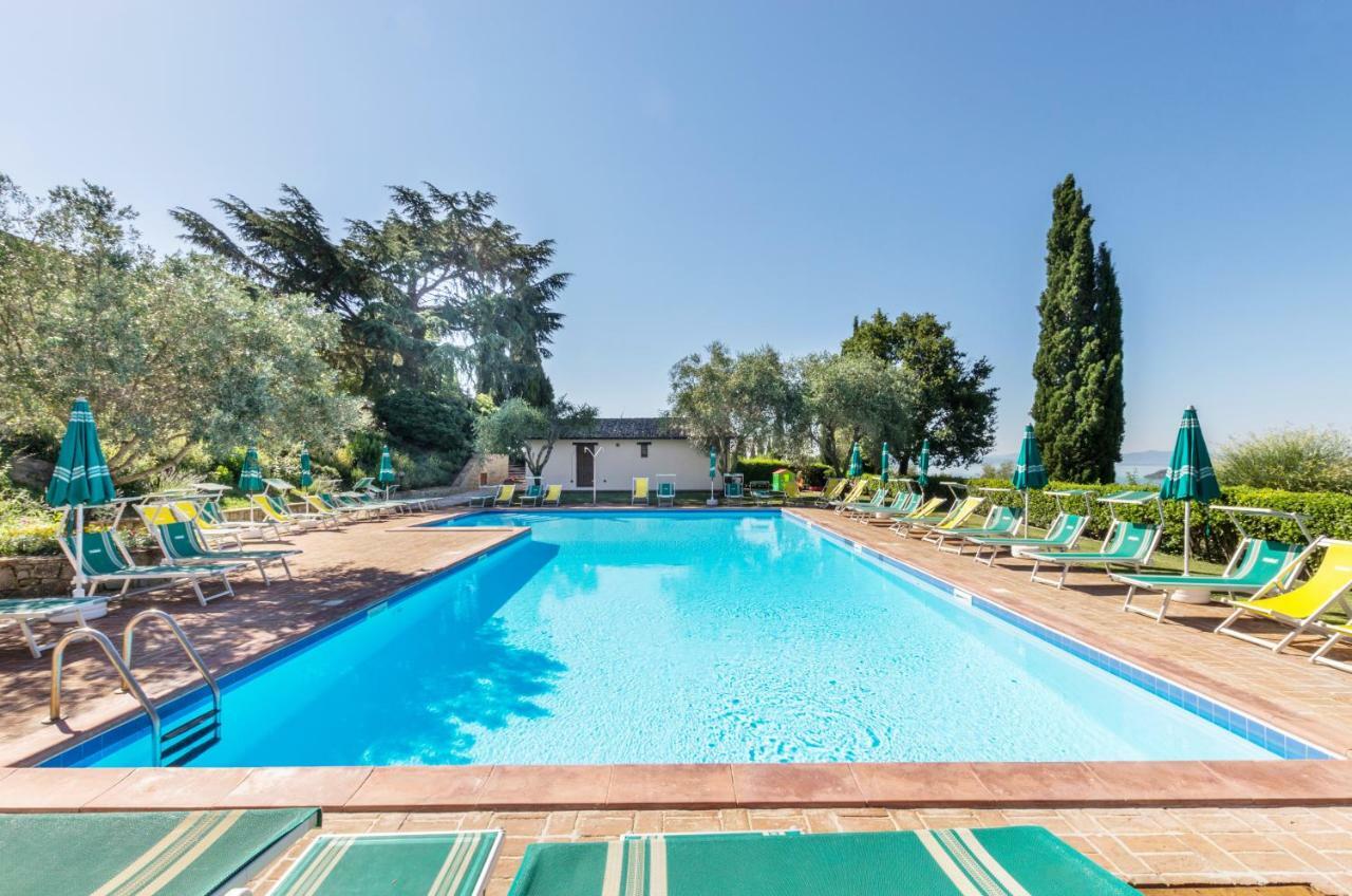 מלון פסיניאנו סול טרסימנו Relais Borgo Torale מראה חיצוני תמונה